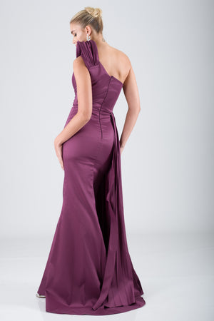 Purple evening dress in yolanda